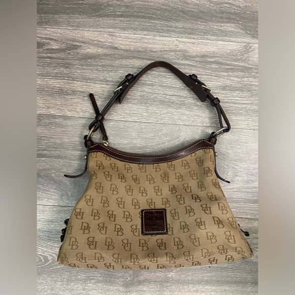 Dooney Bourke logo Tan & Brown Shoulder Purse with Brown Leather Trims Handbag - Picture 1 of 16